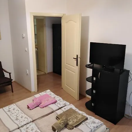 Lara Daire Sombor Dış mekan fotoğraf